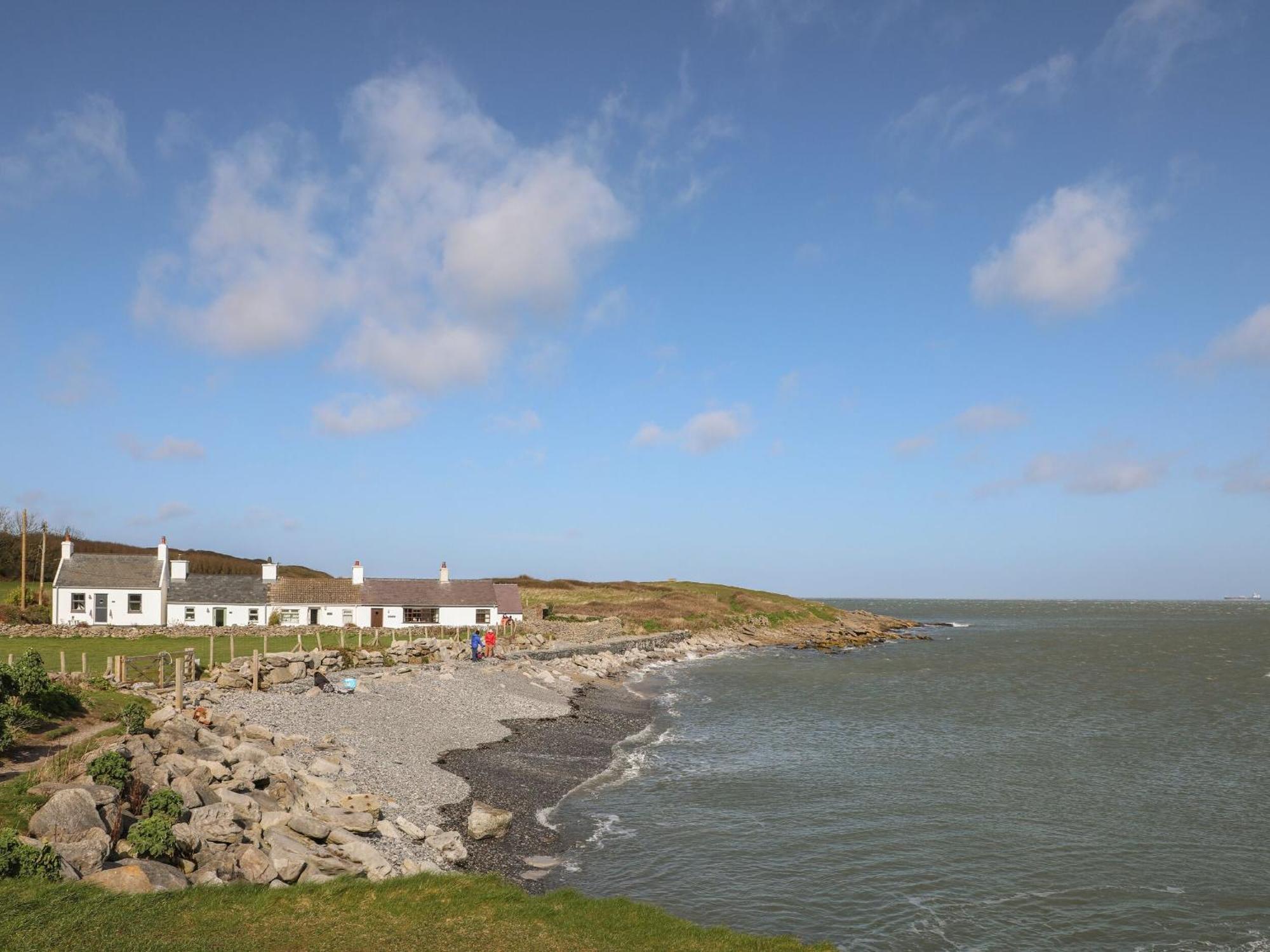 Villa Halcyon Moelfre Esterno foto