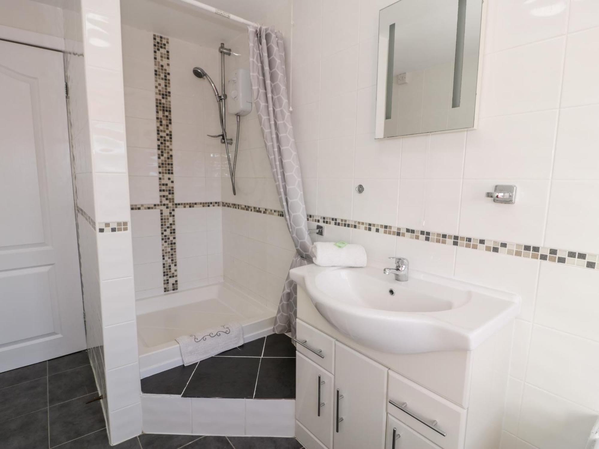 Villa Halcyon Moelfre Esterno foto