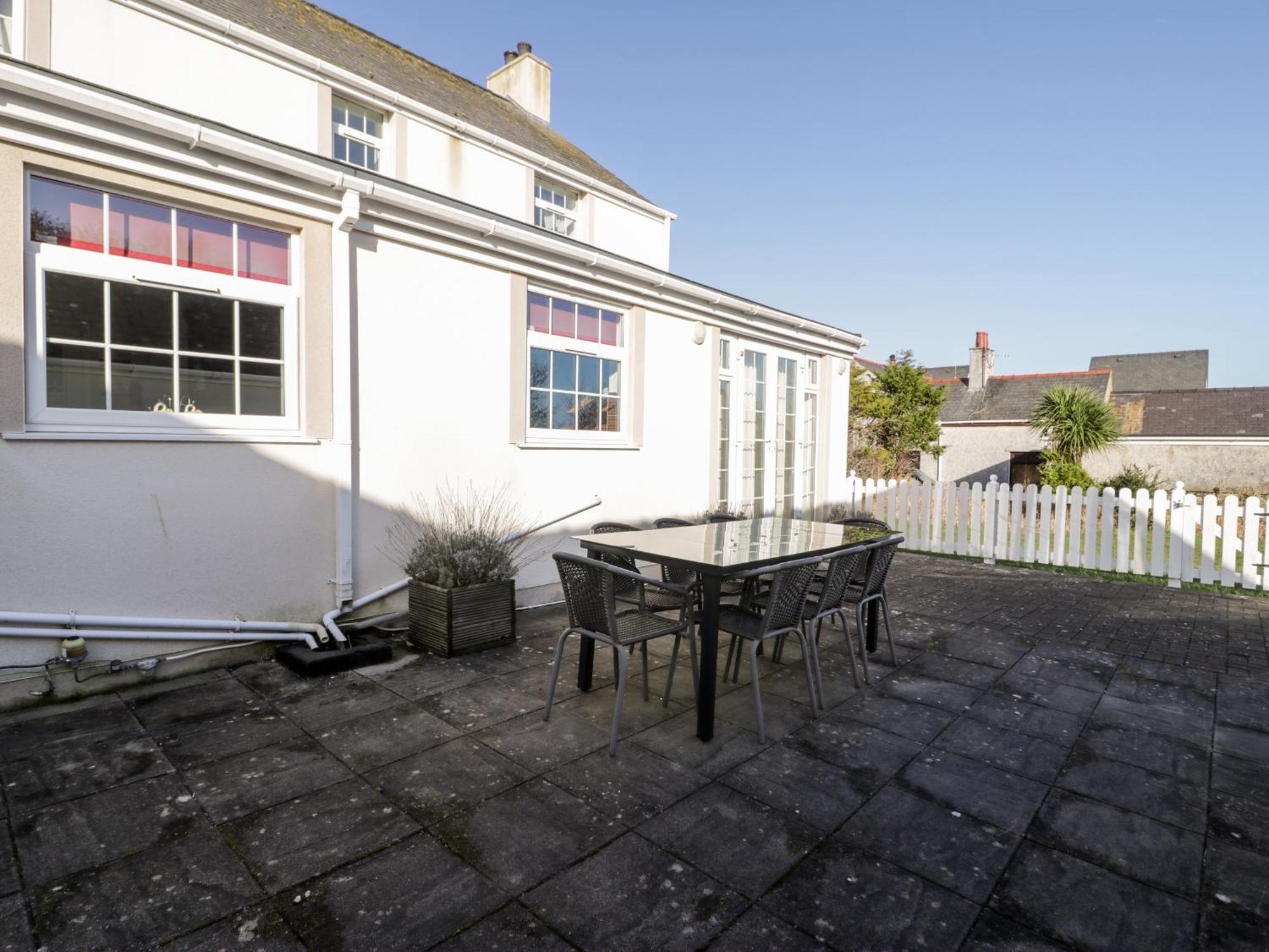 Villa Halcyon Moelfre Esterno foto