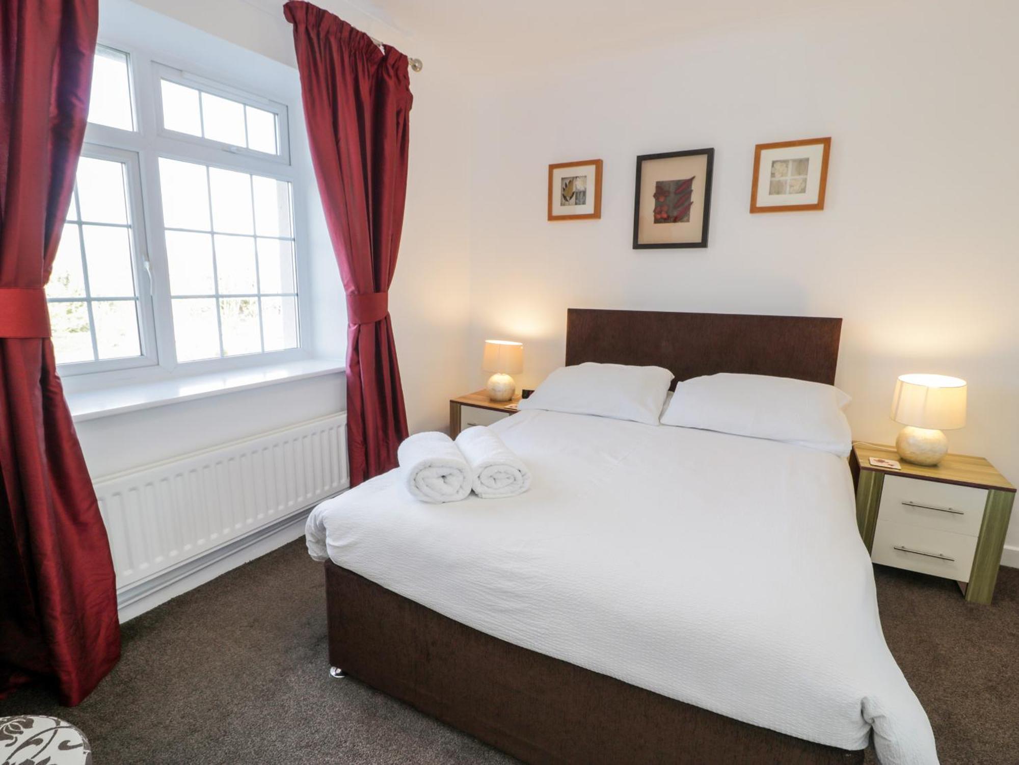 Villa Halcyon Moelfre Esterno foto