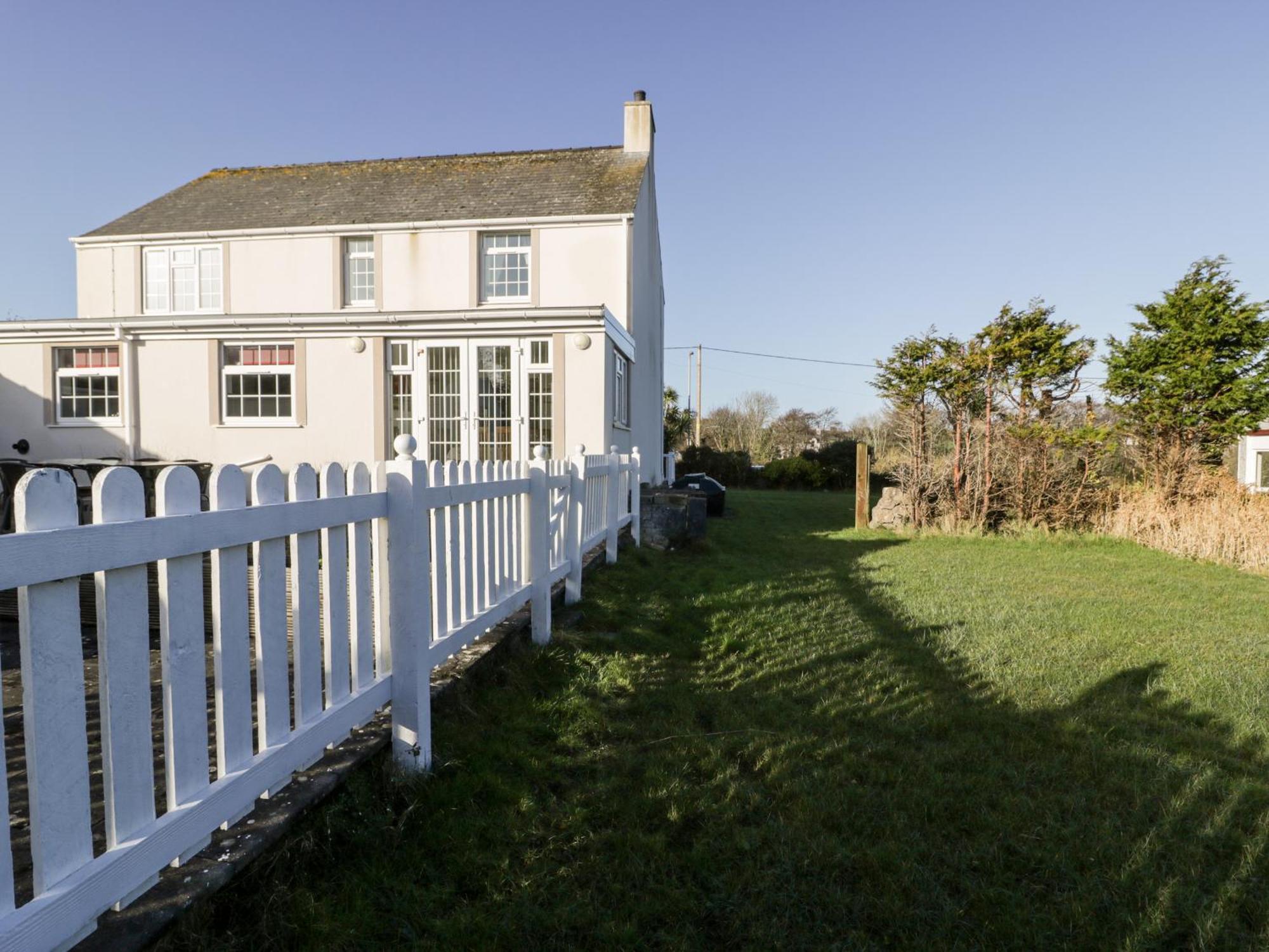 Villa Halcyon Moelfre Esterno foto