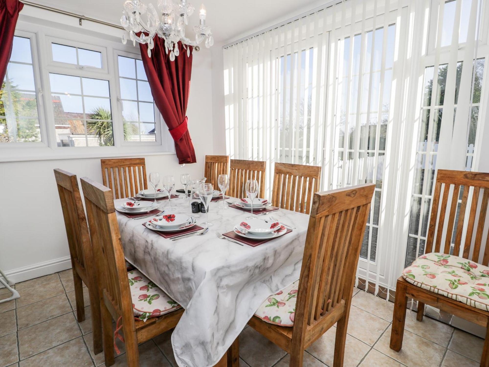 Villa Halcyon Moelfre Esterno foto