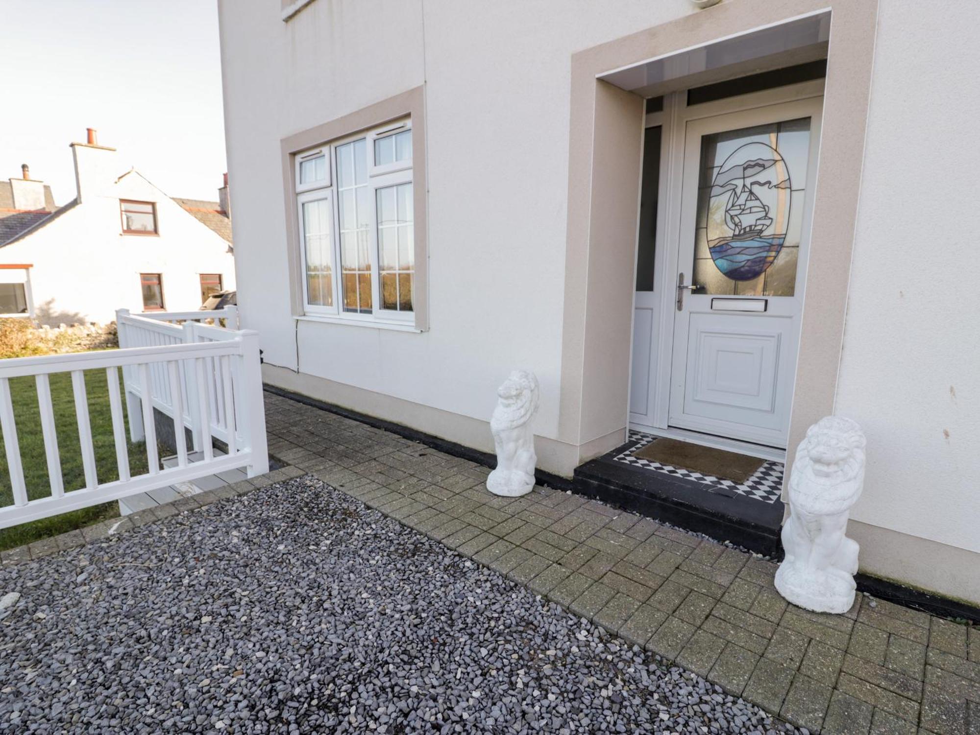 Villa Halcyon Moelfre Esterno foto
